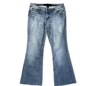 Refuge Juniors 13L Blue Distressed Low-Rise Bootcut   Faded Denim